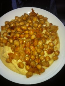 Hefewiezen hummus with fried chickpeas